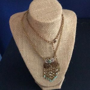 Pineapple Necklace Plunder